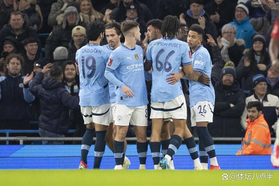 kaiyun 官网-参赛113比103！曼联少10赛季却与利物浦20冠持平 效率差距一目了然