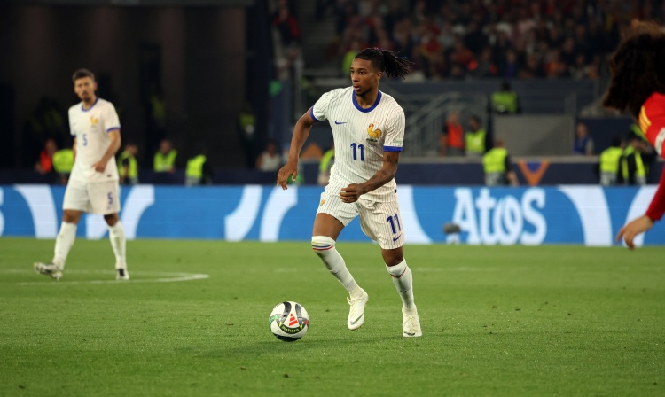 体育视频直播-奥利塞斩获生涯第50球，三球优势领跑法国队2025射手榜