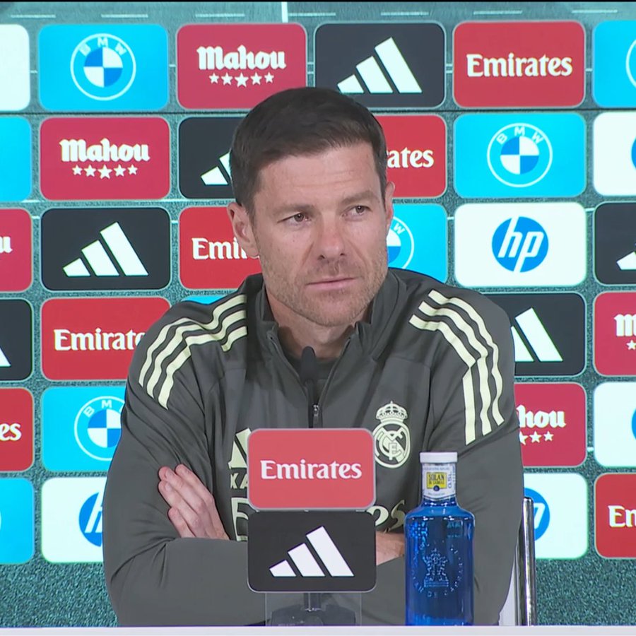 体育视频直播-卡瓦哈尔与阿诺德谁首发？阿隆索：谁表现得更好，谁就能上场