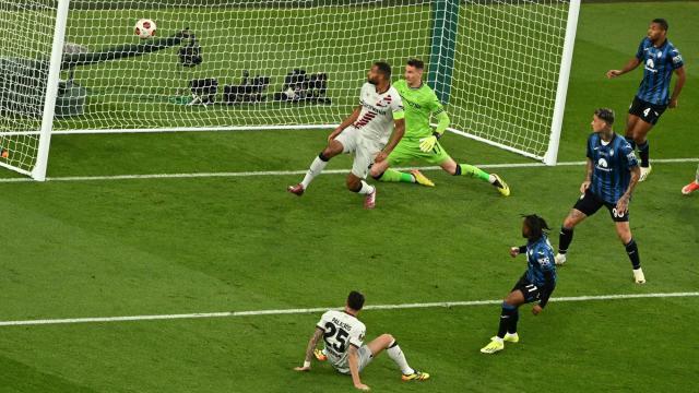 kaiyun 官网-首败竟如此惨痛，这是勒沃库森和阿隆索成长的代价