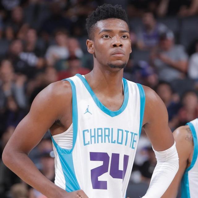 开云体育-5进球6失误7犯规！乔老板钦点探花郎夏联首秀低迷