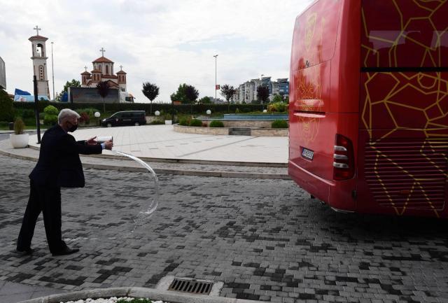 1623648679248027808.jpg 99.jpg